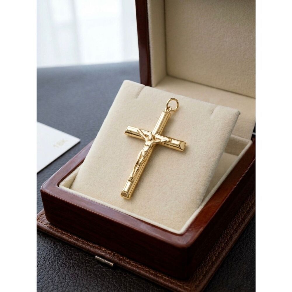 Vintage Style Gold Crucifix Pendant Catholic Jesus Cross For Necklace Women Men